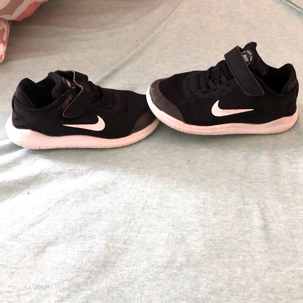 Boys 11.5C Nikes